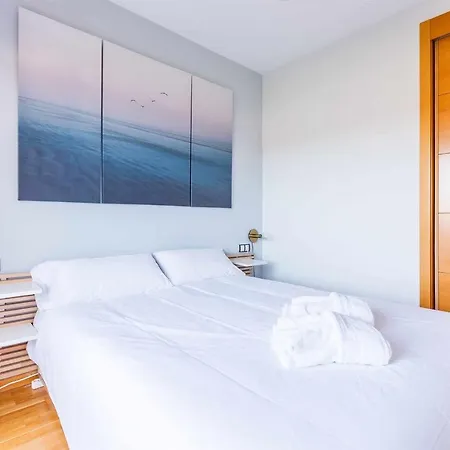 A&n Coastal Comfort With Pool & Parking