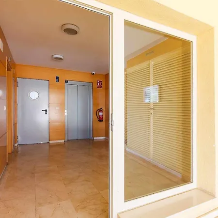 Apartment A&n Coastal Comfort With Pool & Parking *