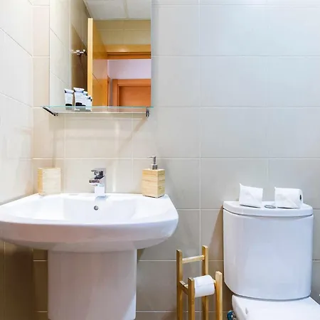 A&n Coastal Comfort With Pool & Parking * Torre Del Mar