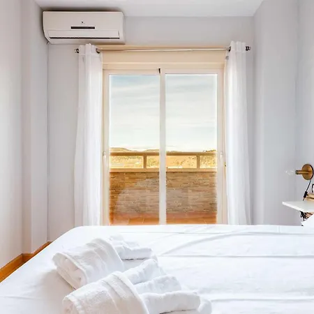 A&n Coastal Comfort With Pool & Parking Apartment Torre Del Mar