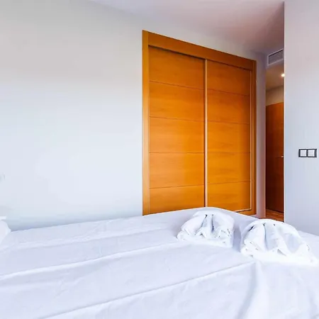 A&n Coastal Comfort With Pool & Parking *
